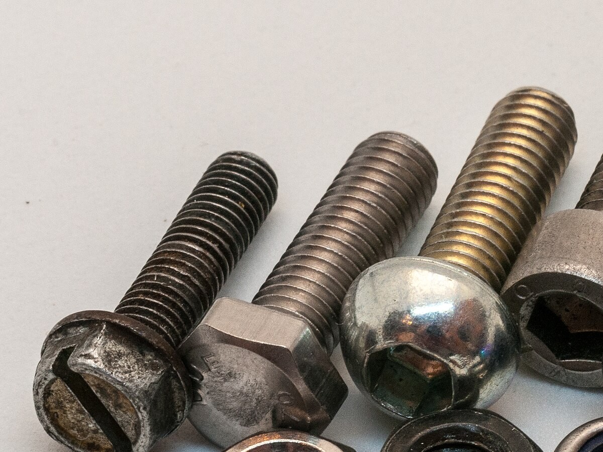 Sleeve and bushing parts (illustrative image)